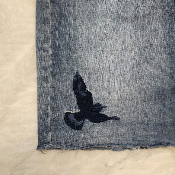 Vintage America Embroidered Wonderland Asymmetrical Denim Mini Skirt, Size 2/26 - Picture 5 of 10